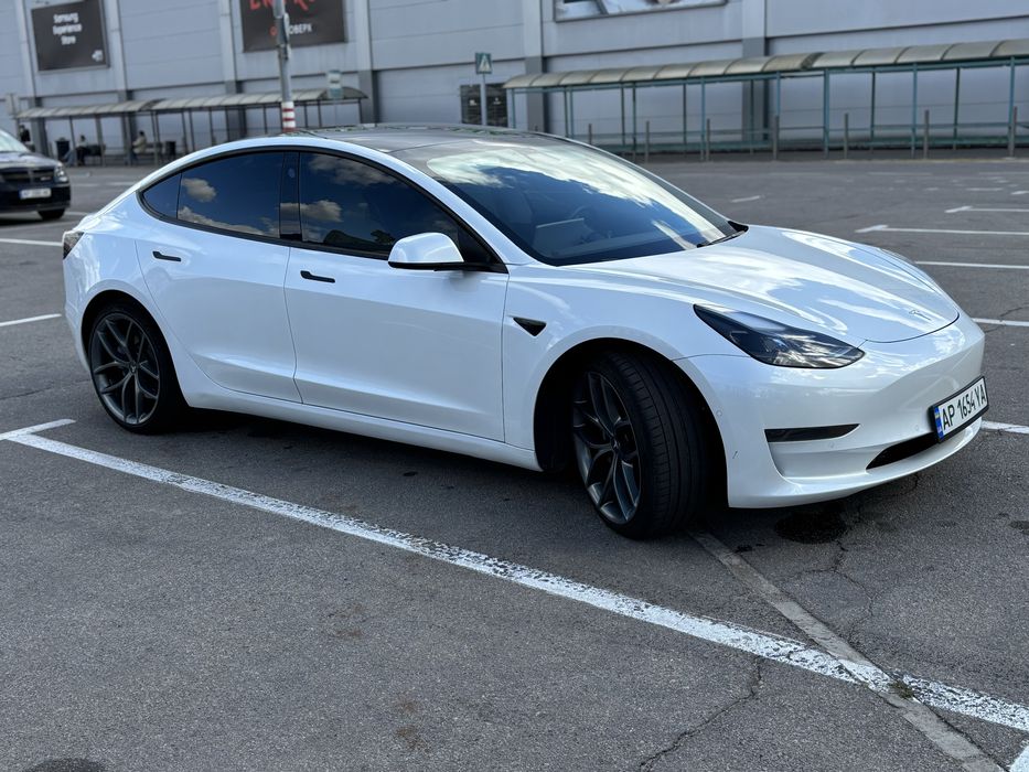 Tesla model 3 Тесла рестайлінг