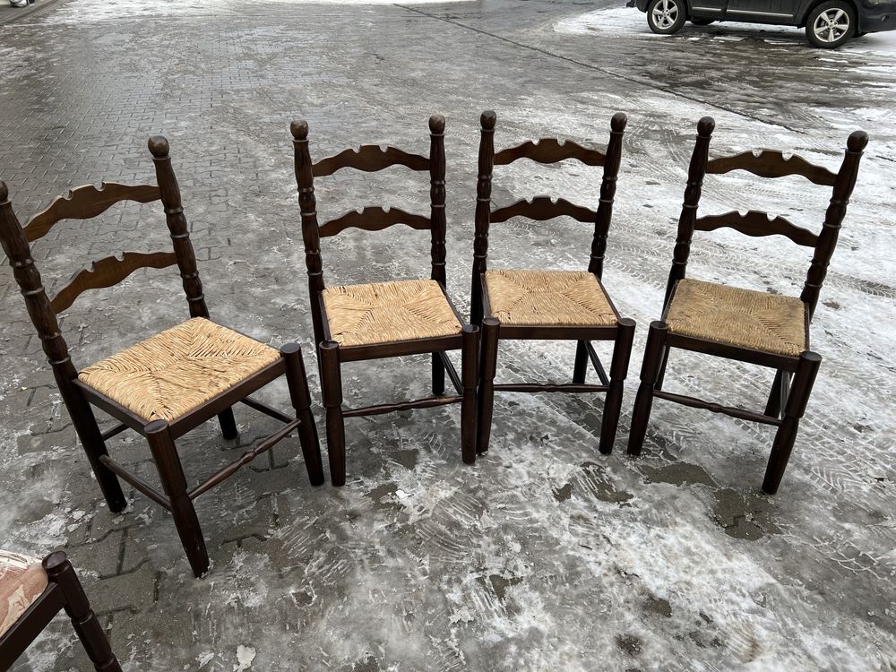 Krzesła 4 sztuki. Duży wybór Agd i meble