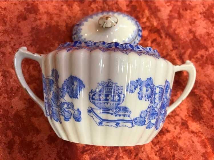 Cukiernica Tuppack Tiefenfurt China Blau