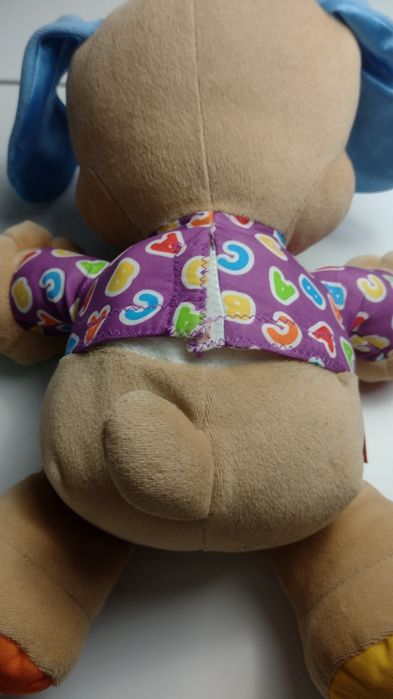 Szczeniaczek uczniaczek Fisher Price mówiący po polsku i angielsku