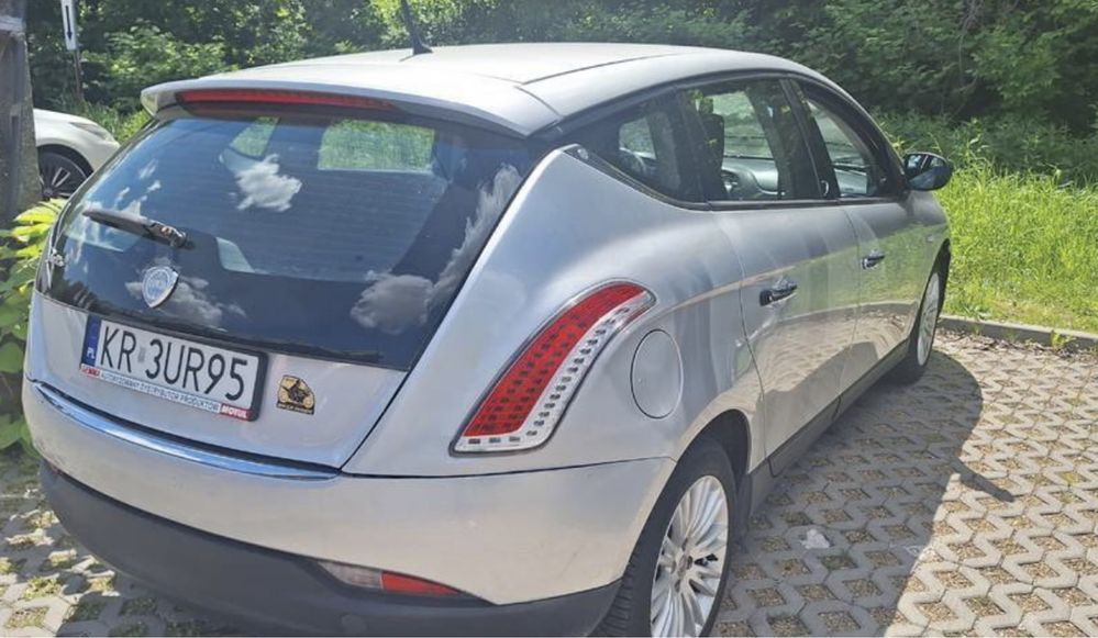 Lancia delta 1.6 jtd bogata wersja zamiana na v8