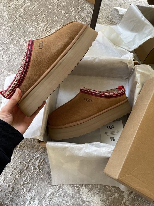 Зимове взуття Ugg tazz