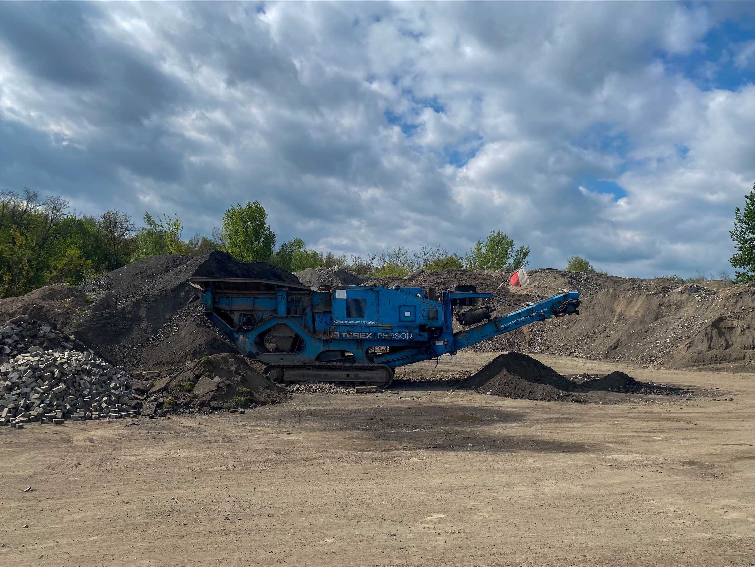 Wynajem Kruszarka mobilna,kruszenie betonu,gruzu,usługi kruszarką