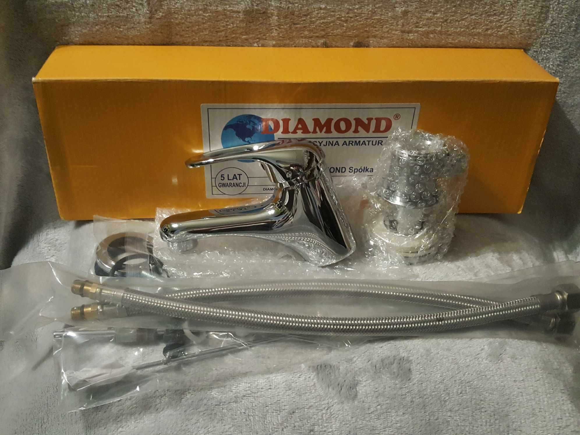 Bateria umywalkowa Jednouchwytowa stojąca Diamond FIDŻI chrom