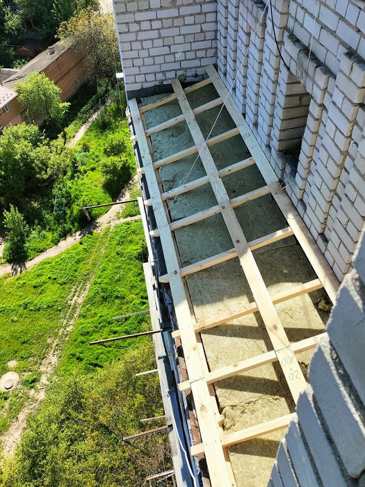 Накриття балконів. Утеплення Квартир.