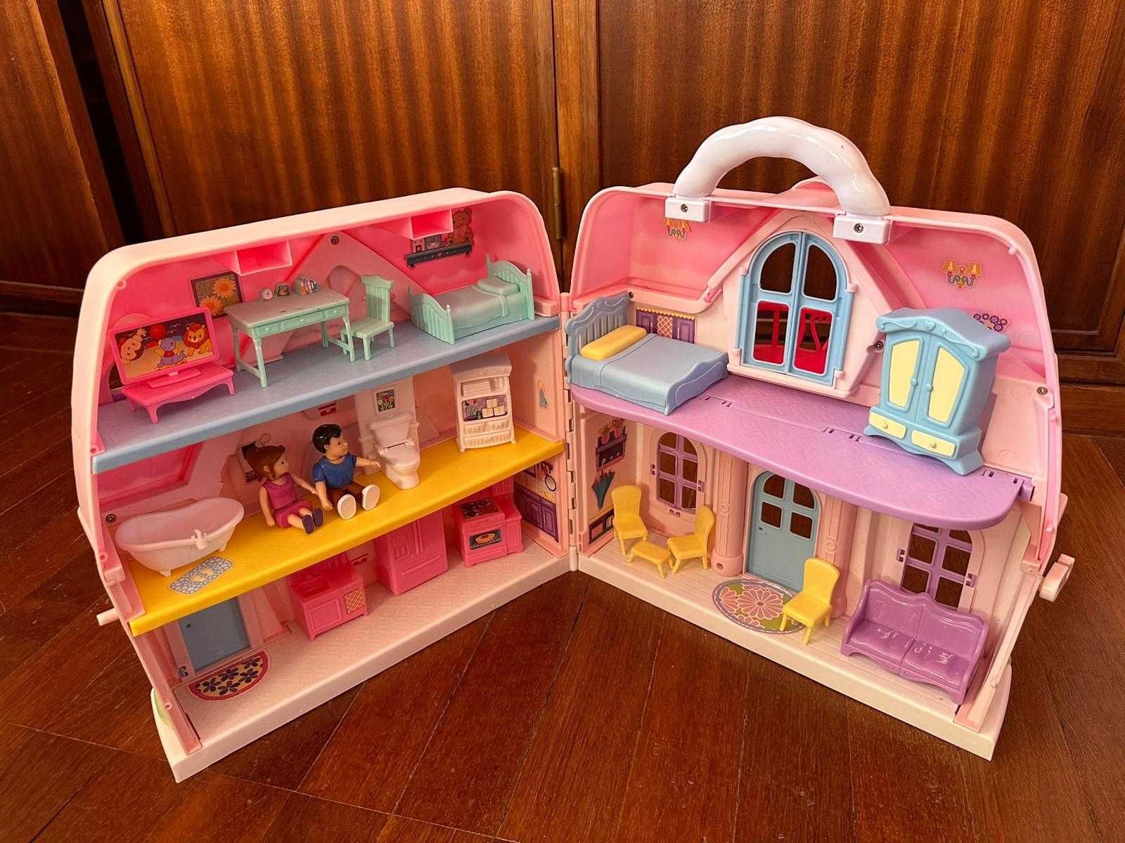 Lolly - Casa de bonecas com 20 acessórios