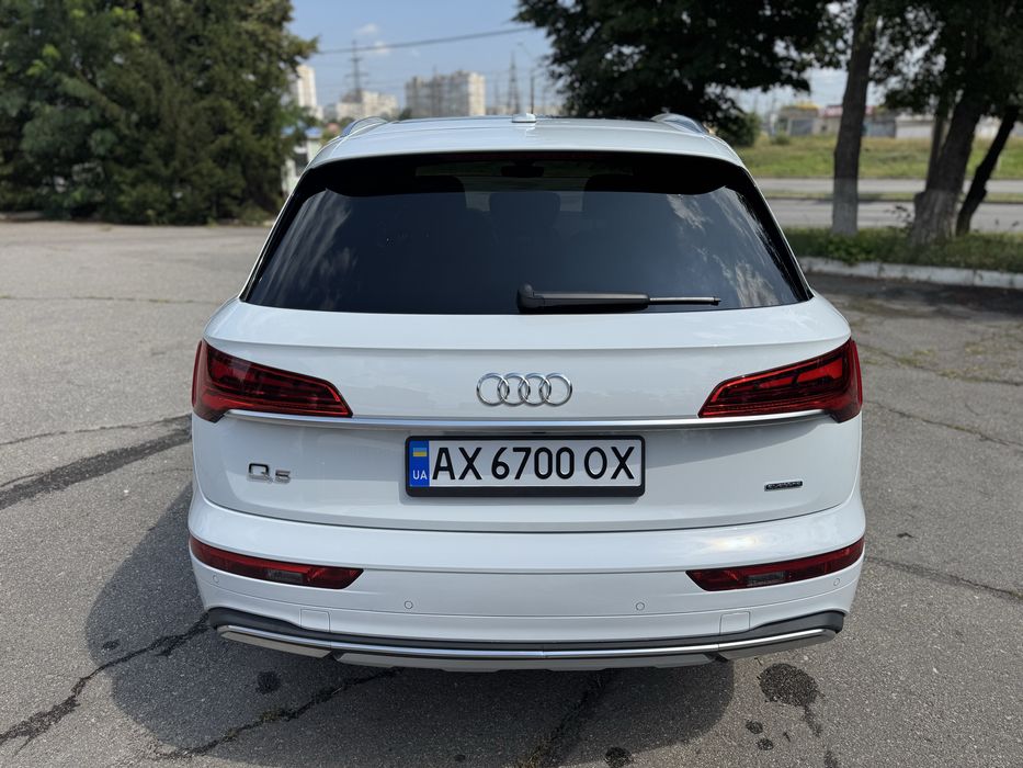 Audi q5 2021 як нова перед максимальна комплектація