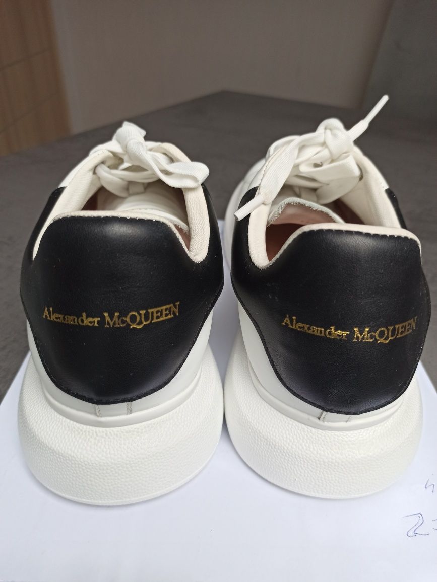 Buty męskie firmy Aleksander Mc Queen