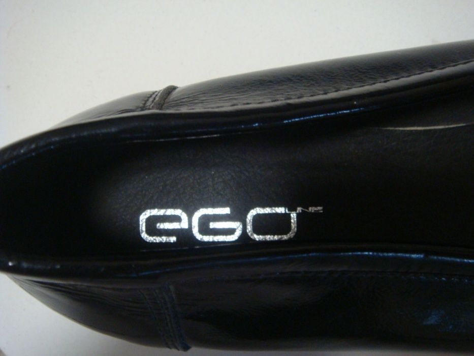 Черные лаковые туфли лоферы Ego