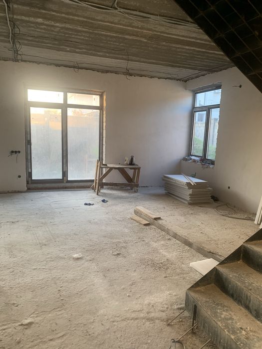 Продам свой 2 х эт дом 220 кв.м. в Дайберг Одесса