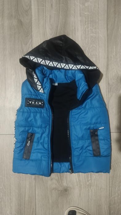 Bezrękawnik dla chłopca