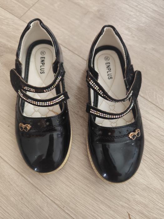Baleriny eleganckie rozmiar 30
