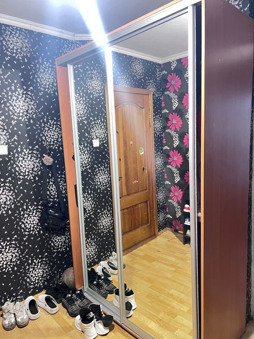 Продам шкаф купе