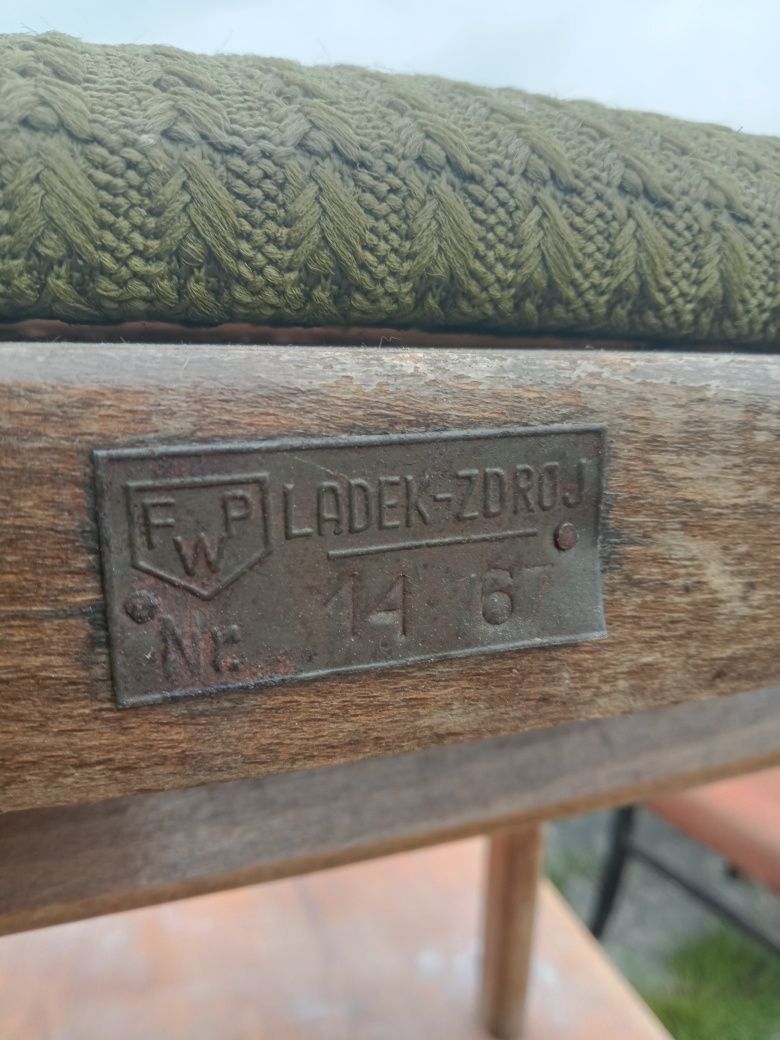 Krzesła PRL patyczaki skoczki muszelki do renowacji