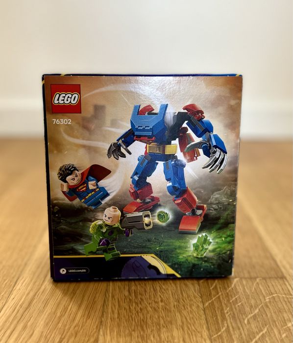 Конструктор LEGO DC Super Heroes 76302