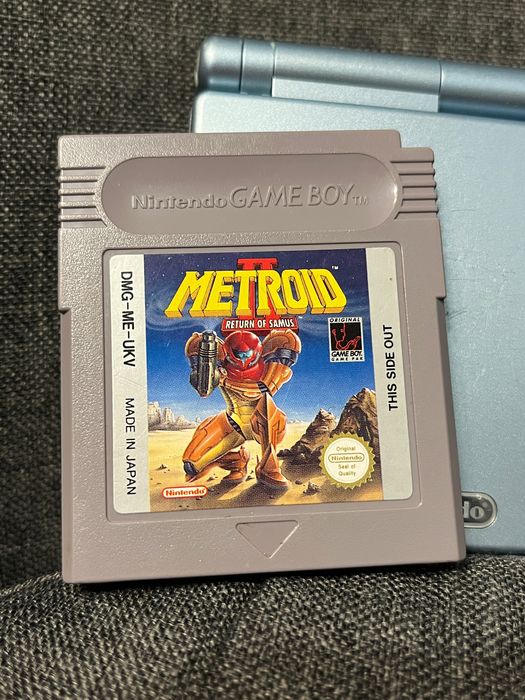 Metroid II Return of Samus Game Boy oryginał nintendo gameboy
