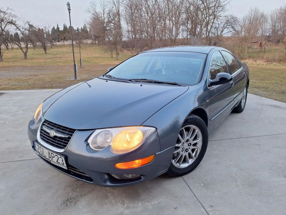 Chrysler 300M stan idealny, bezwypadkowy, piękny wygląd, niezrównany komfort jazdy,