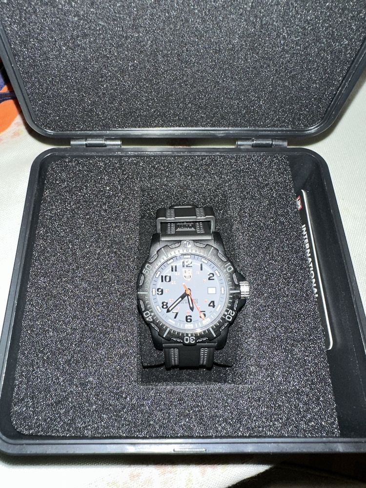 Luminox Land XL.8802.f