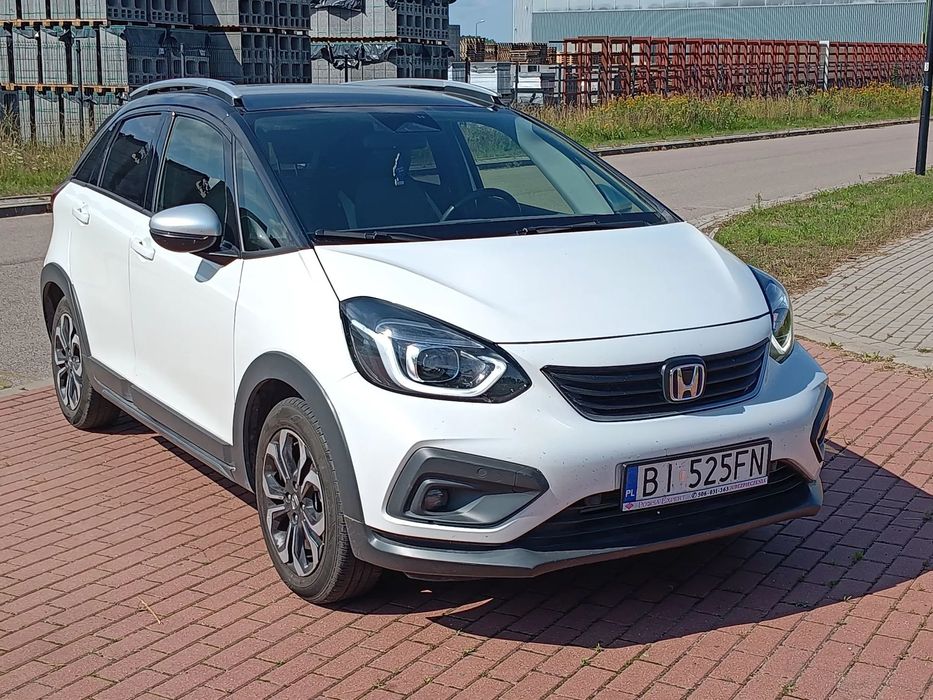 Honda Jazz 1,5 Hybryda, Salon Polska Crosstar Executive 8tys przebiegu.