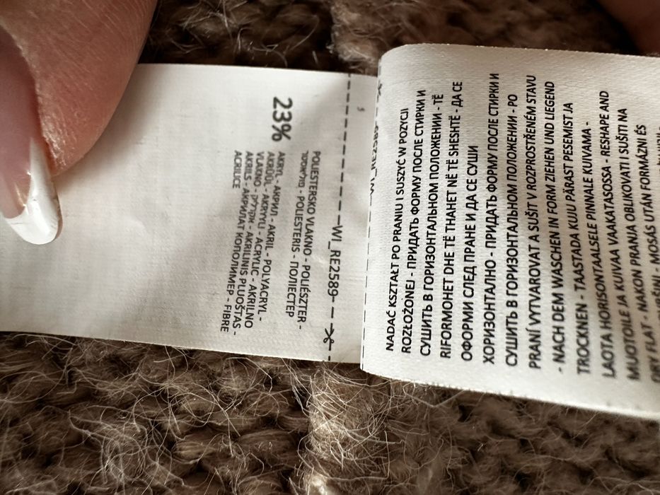 Reserved sweter golf w warkocze 40