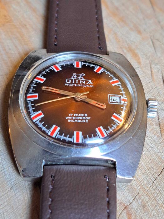 Relógio de pulso de homem, marca UTINA