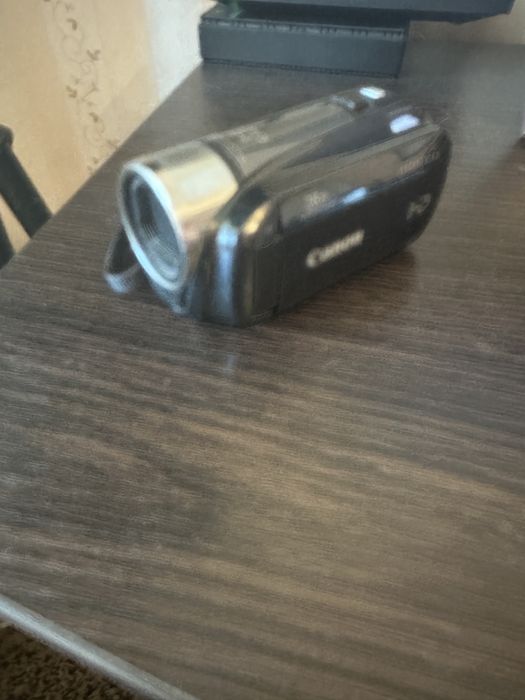 Видеокамера Canon Legria HF R26