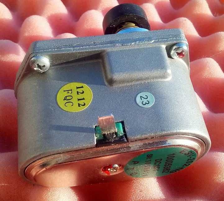 ESV-202-NG Vaillant Serwomotor z MOSIĘŻNĄ ZĘBATKĄ