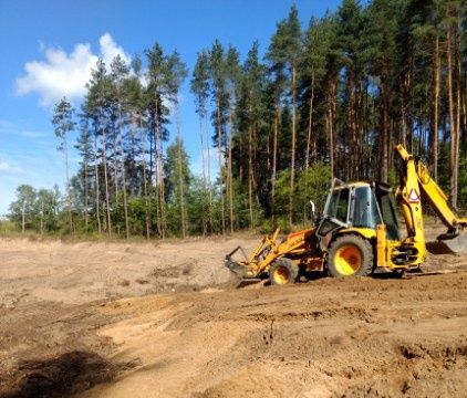 Usługi koparko-ładowarką, koparką obrotową, transport, prace ziemne