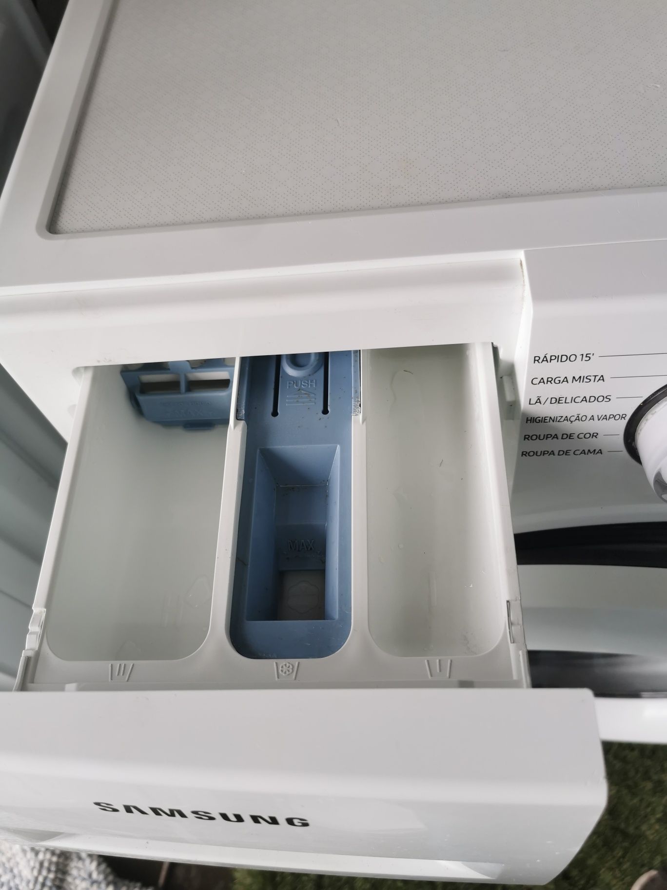 Máquina de lavar roupa samsung 8kg 1400rpm faço entrega