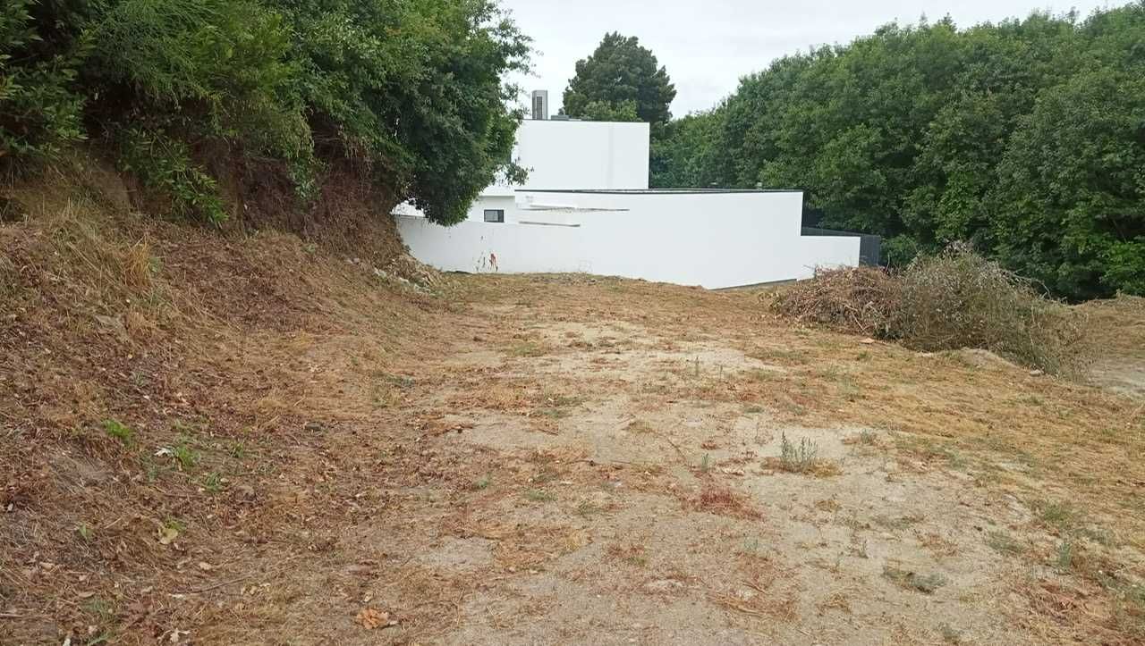 Terreno Urbano para Construção - Penafiel