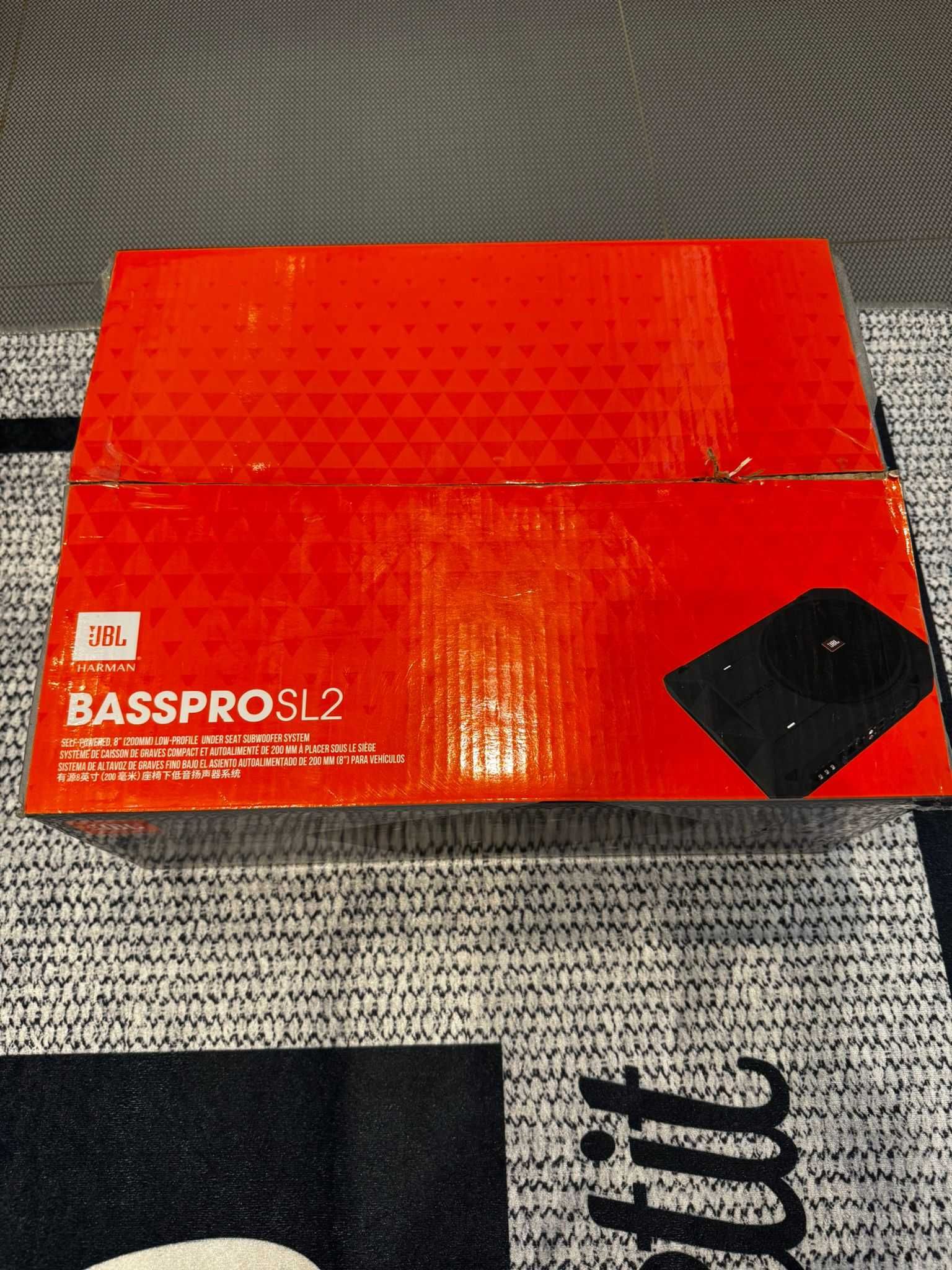 Samochodowy subwoofer aktywny JBL SUBBPSL2