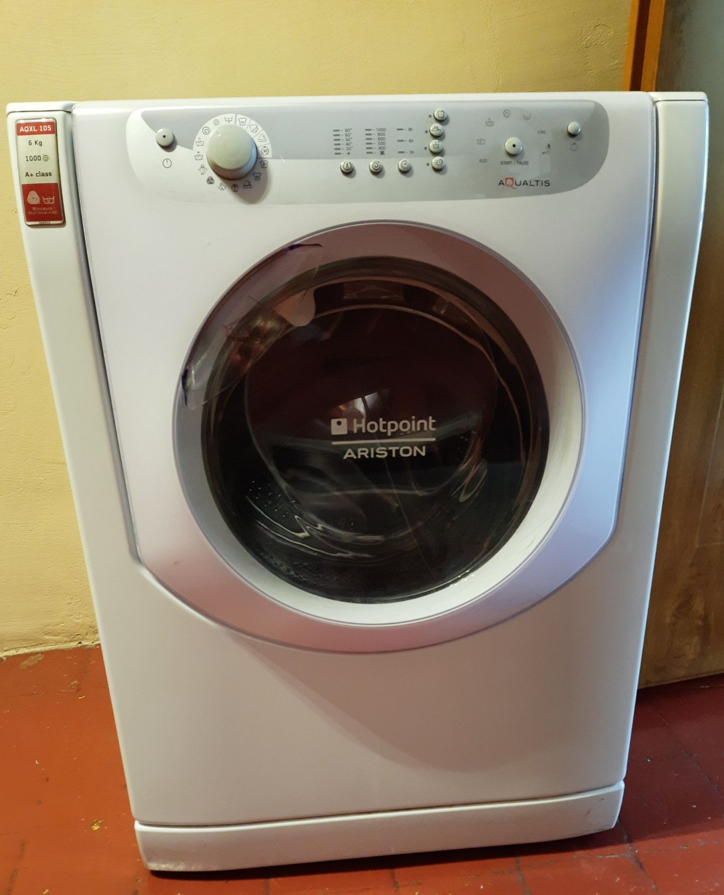 Pralka Ariston Hotpoint AQXL 105