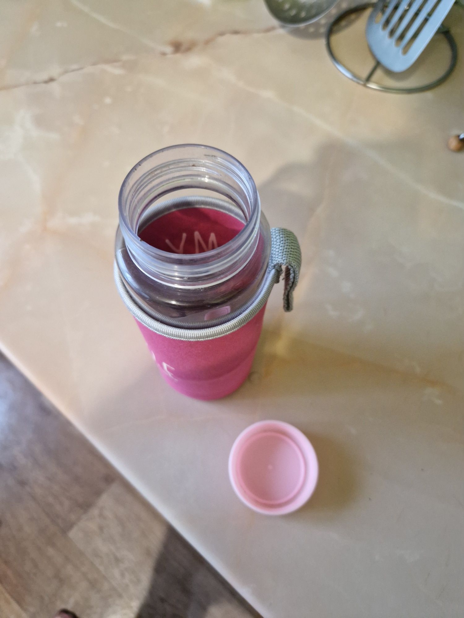 Бутылочка для воды