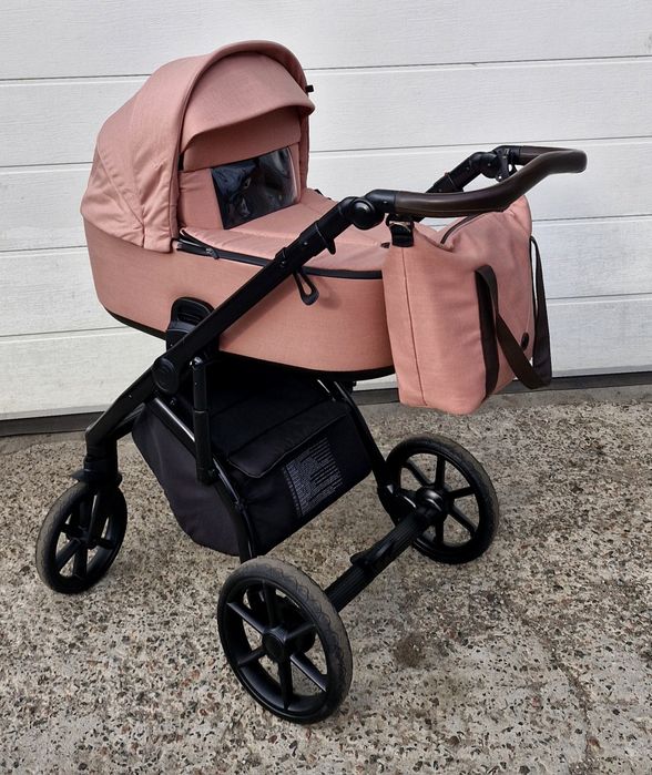 Польща , Б/У Троещена