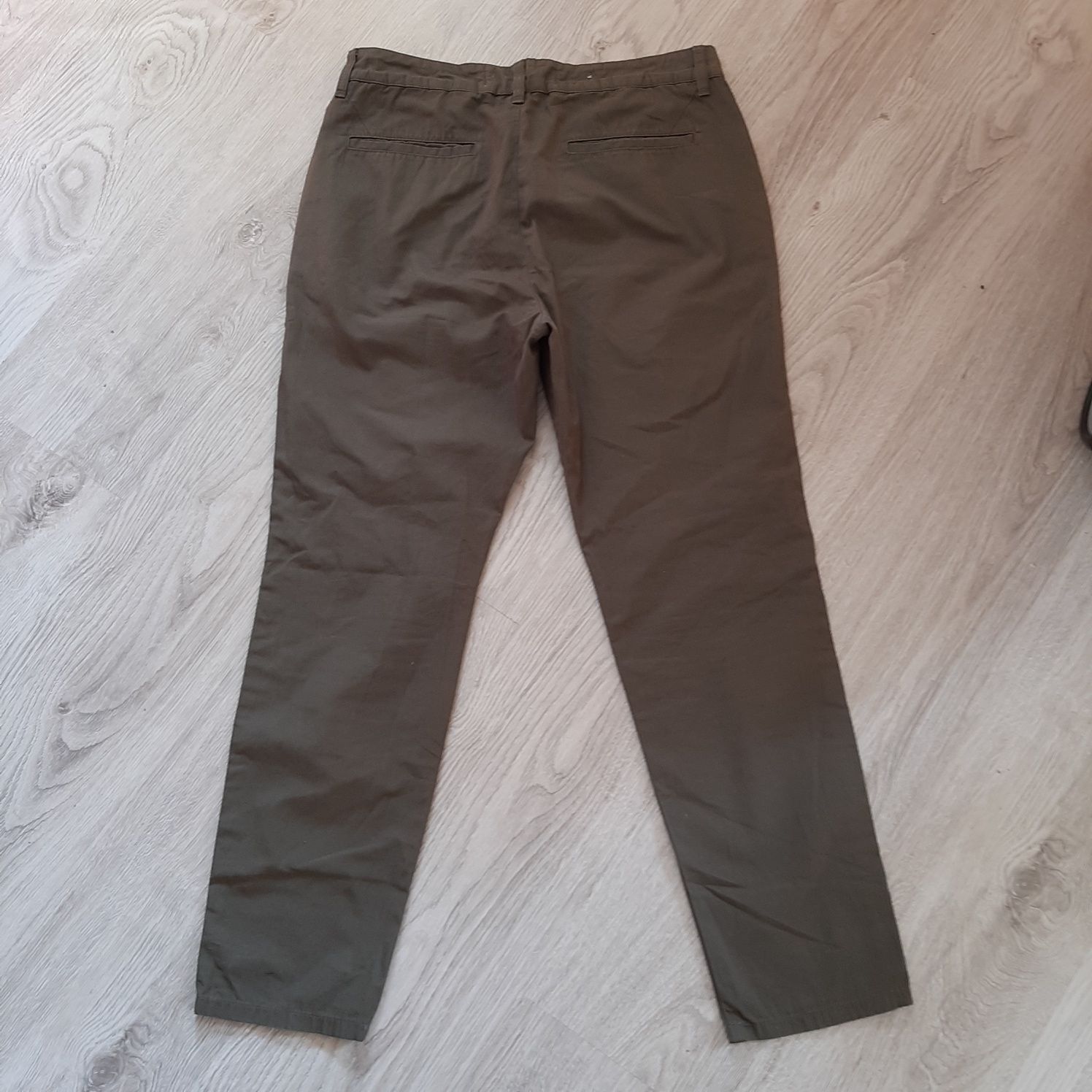 Spodnie typu chino relaxed Topman r. 32/30