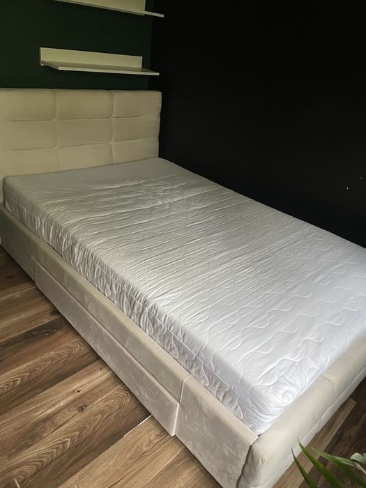 Sprzedam lozko sypialniane !!