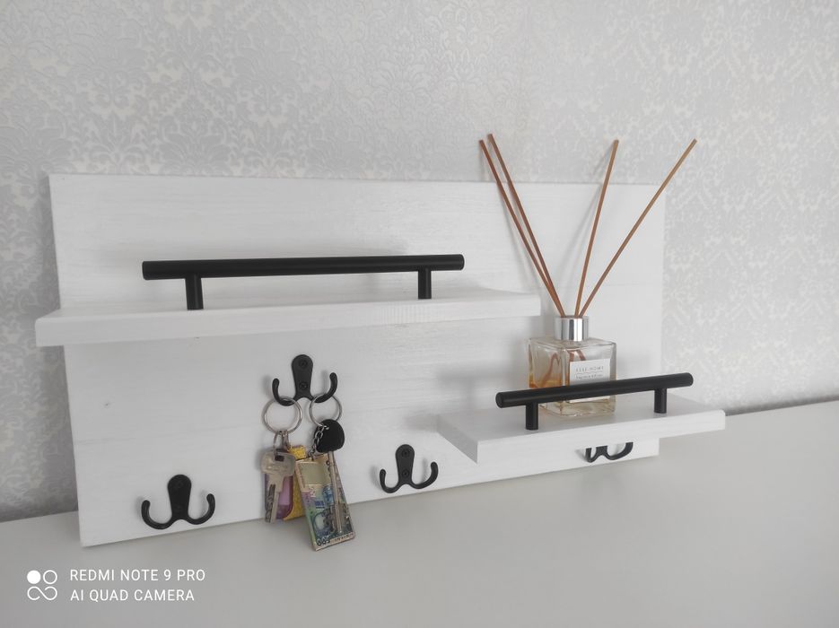 Ключниця в передпокій (дубова)