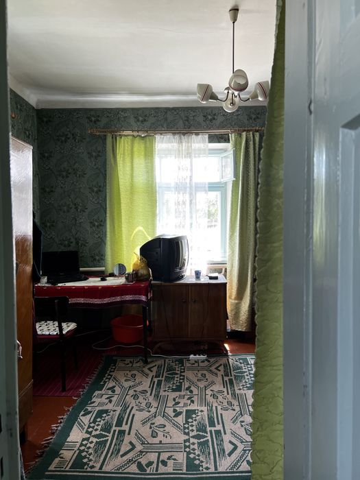 Будинок ( вул. Князя Романа)