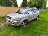 Hyundai Tucson 2.0 crdi 140KM 4WD skóry climatronic grzane fotele alu