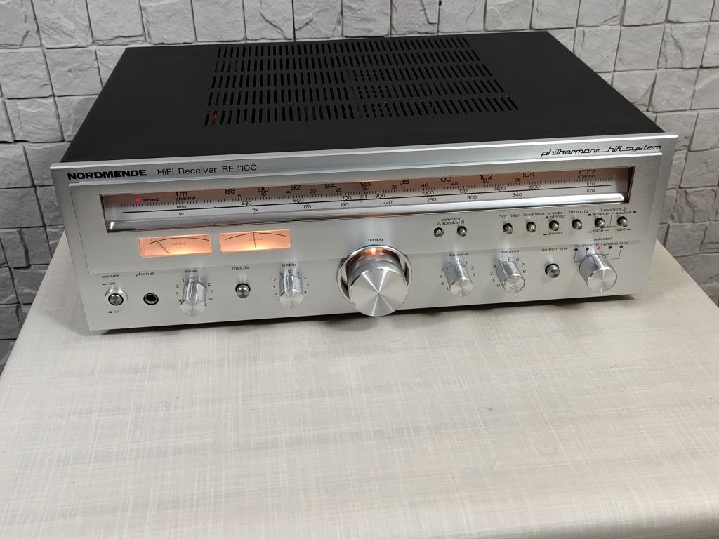 Nordmende RE-1100 Analogowy amolitner FM stereo vintage