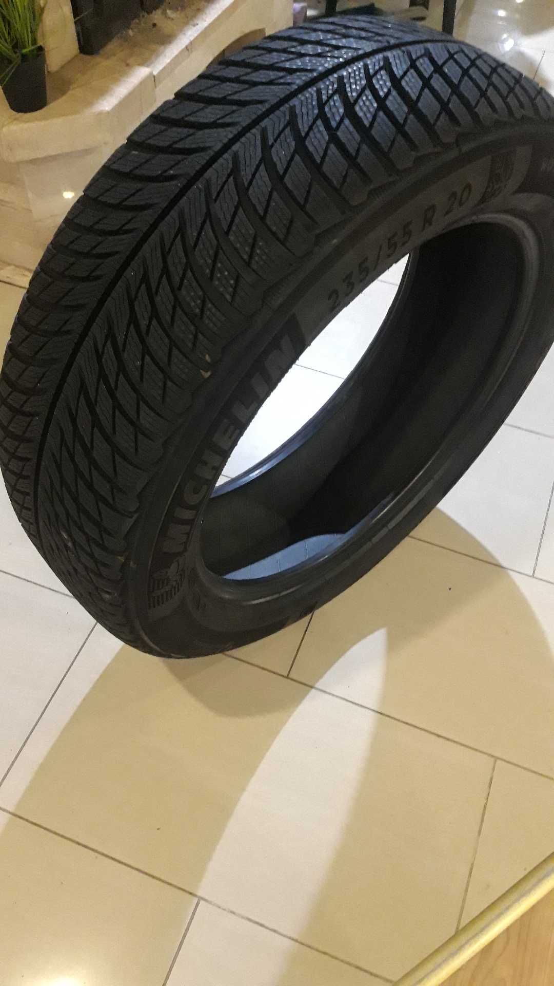 Opony 235/55R20 Michelin zima Pilot Alpin5 suv dot1923