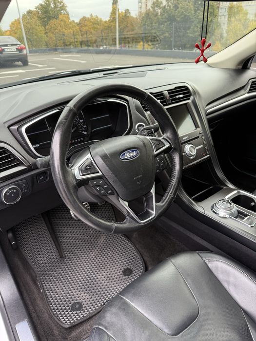 Ford Fusion 2018 Titanium