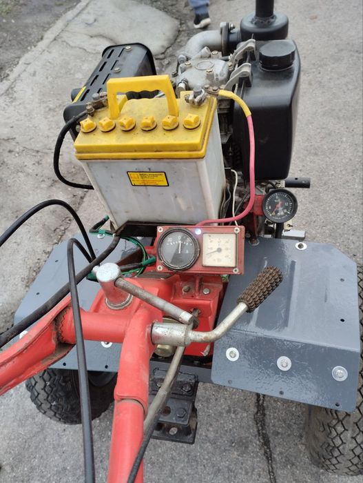 Мотоблок  фірми мотоблок