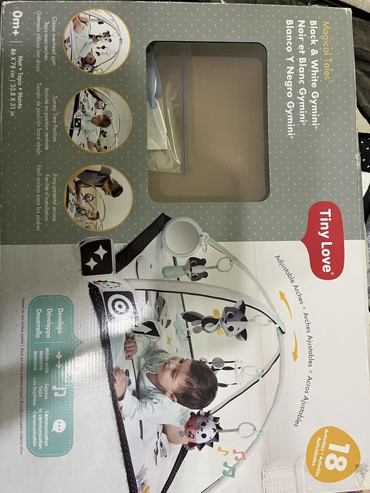 Розвиваючий килимок з дугами Tiny Love Нічна галявина