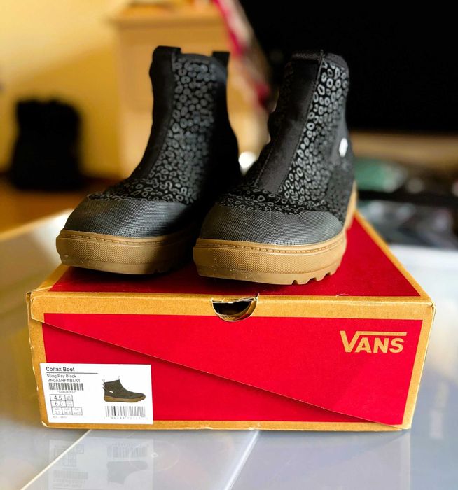 Clfax boots Vans