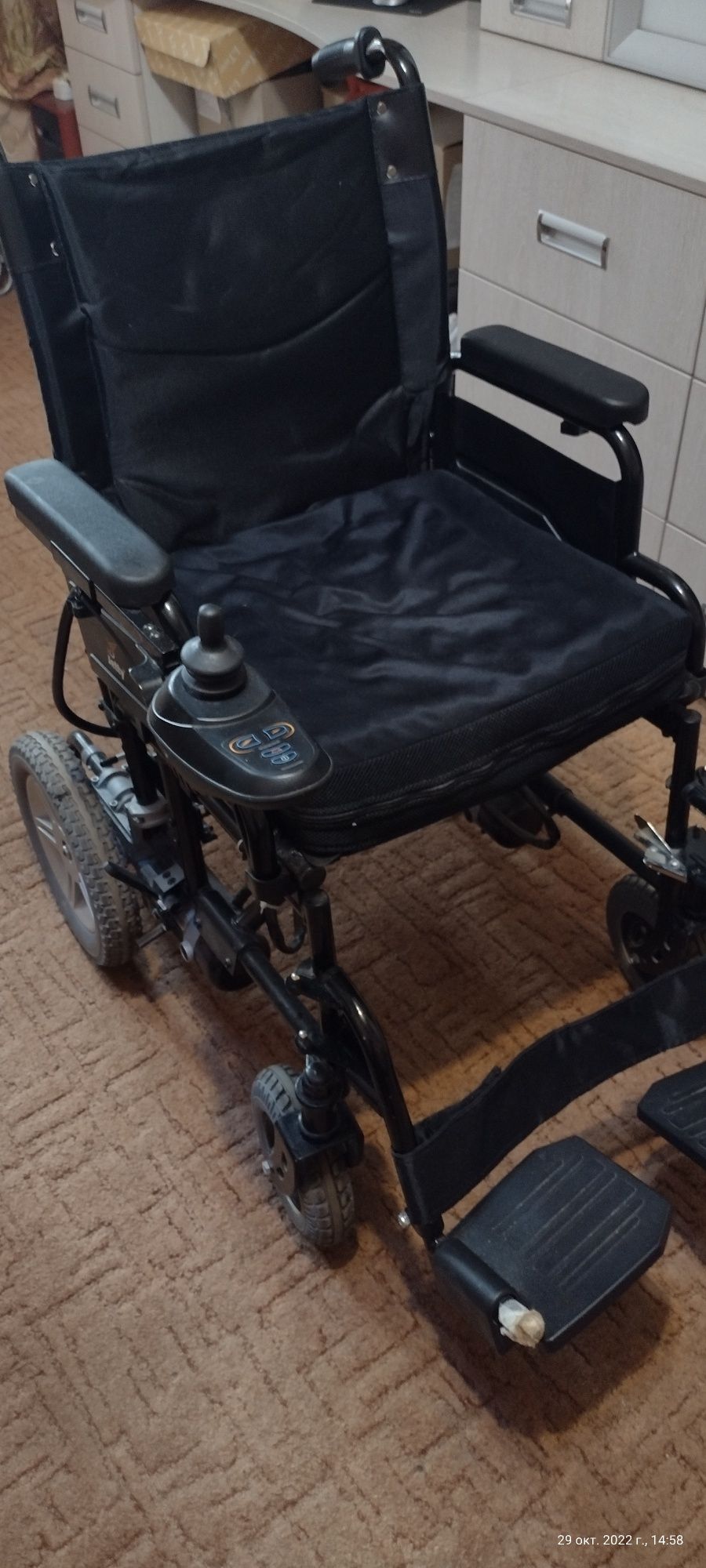 Крісло- коляска з електроприводом Jetty-100