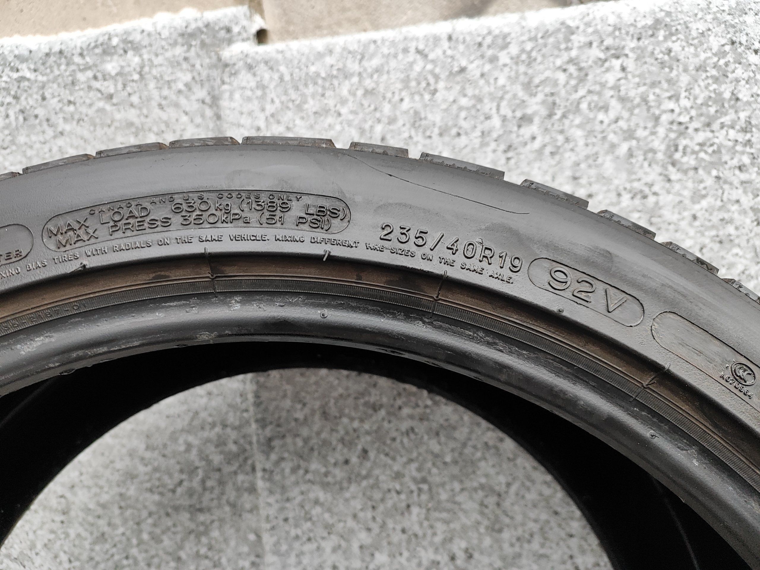 Opony zimowe 235/40 R19 Michelin Pilot Alpin PA4 92V