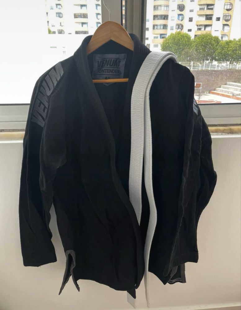 Kimono marca Venum A5