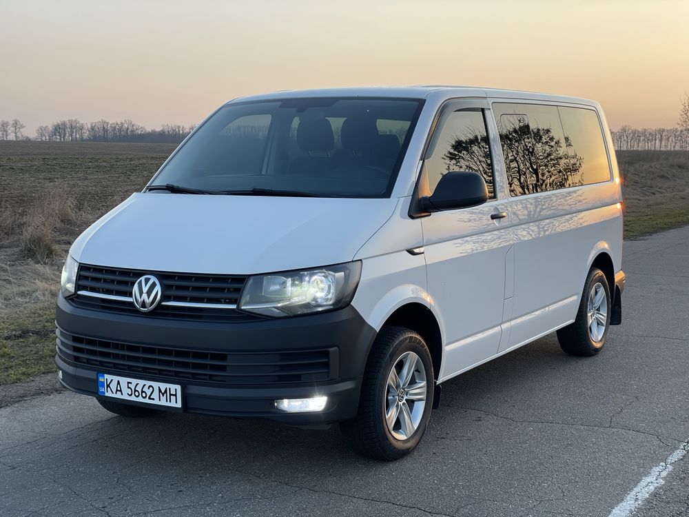 Vw transporter офіційний оригінальний пасажир