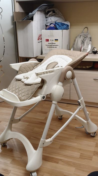 Столик для годування carrello столик для кормления